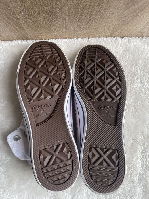 Trampki convers 39
