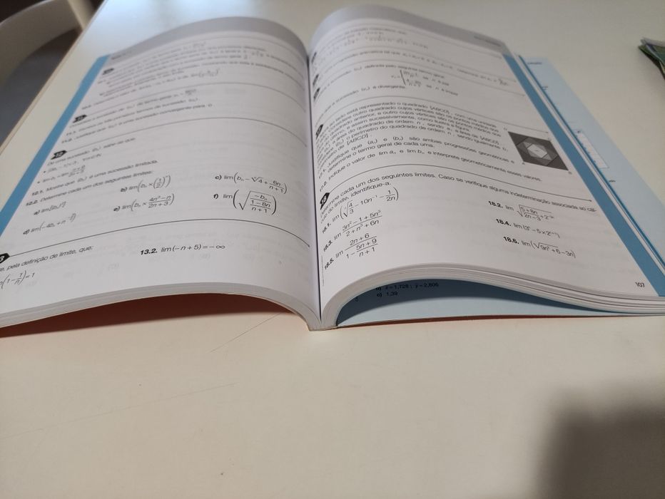 Livro Ases da Matemática 11