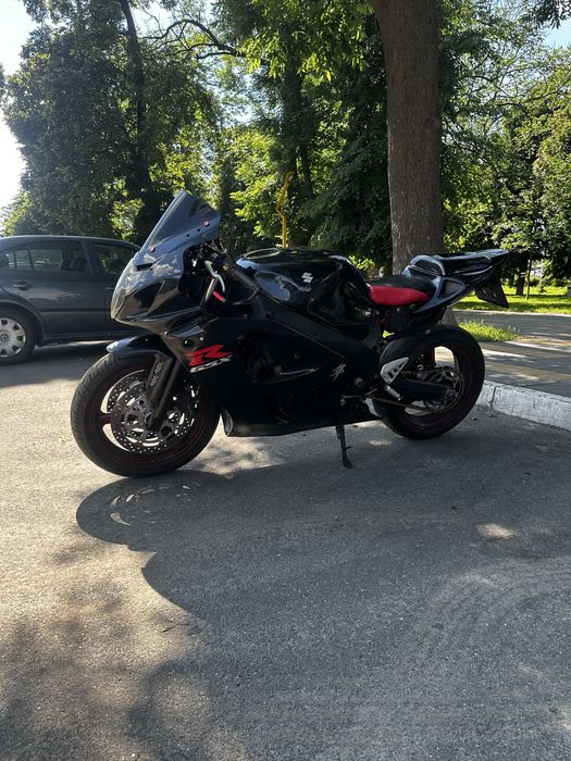 Suzuki GSX-R600.
