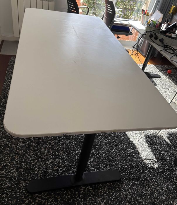 Secretária branca BEKANT - Ikea - 160x80 cm - Regulável