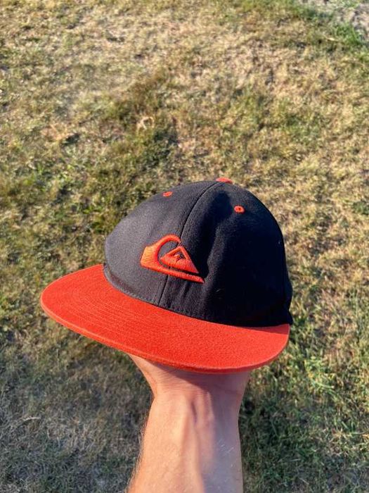 Wygodna Czapka z daszkiem SM fullcap Quiksilver flexit czarny haft