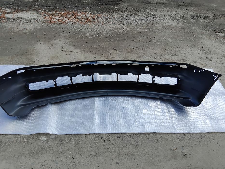 Бампер передній БМВ BMW Е38