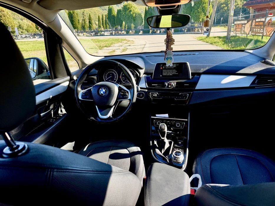 BMW  seria 2 /214d