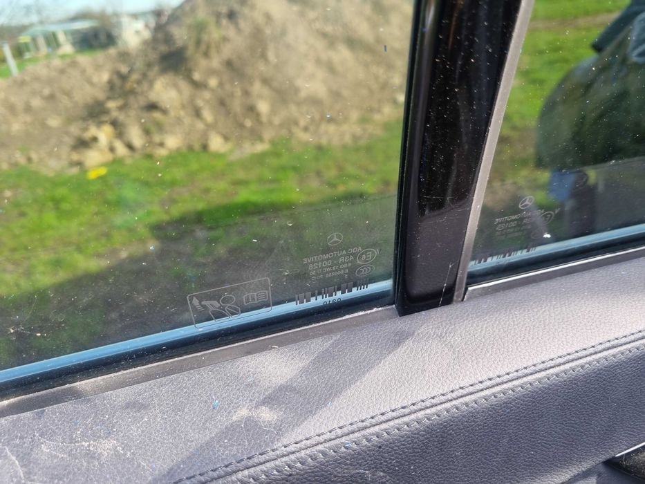 Drzwi cls 218 tylne lewe kompletne kod  lak 792