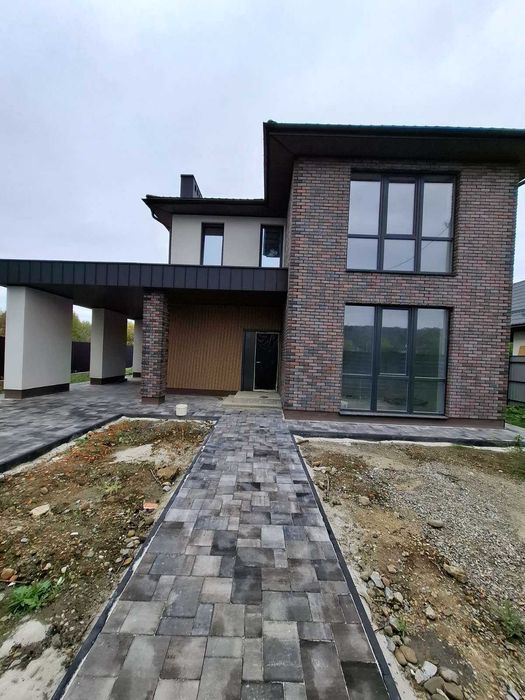 Продаю стильний будинок біля річки! 152м2/6соток