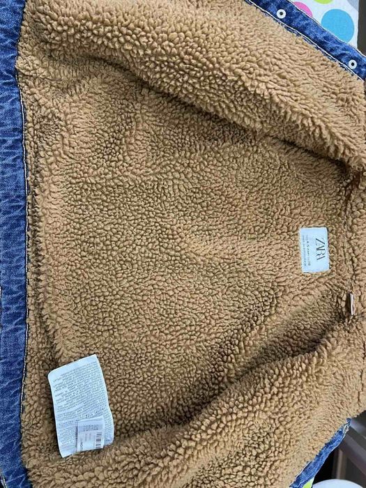 Продам куртка зара 110.