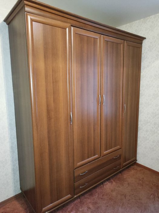 Шафа велика шкаф  мебель спальня гардероб большой
