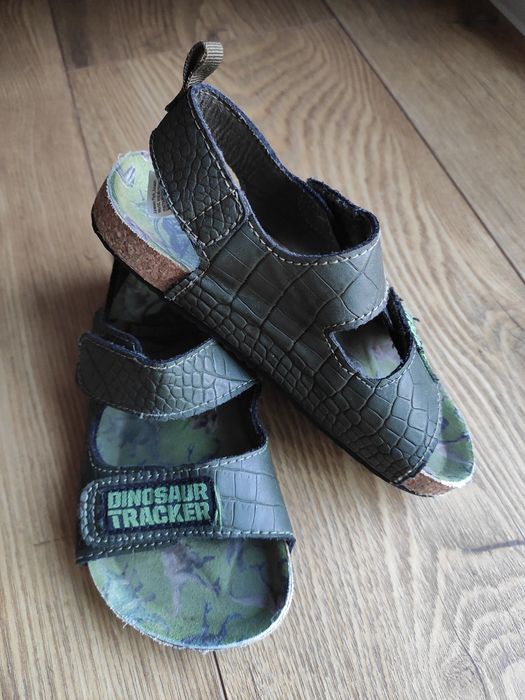 Rozmiar 25 korkowe sandałki H&M dinozaury khaki