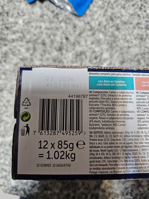 Caixa de 12 sacos de comida molhada para gato adulto Purina