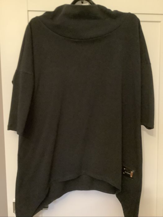 Bluza z kapturem czarna