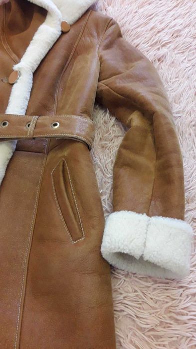 Продам дубленку женскую б/у