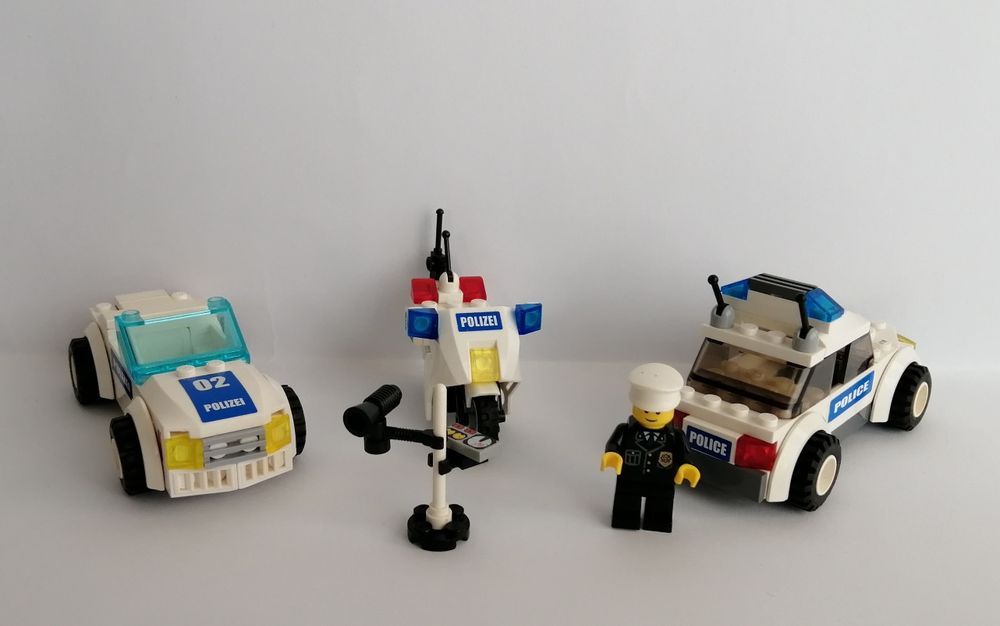 Lego City 7235 + 7236 + 8402 policja radiowóz motor