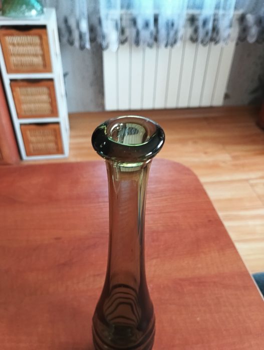 Szklany wazon Carola
