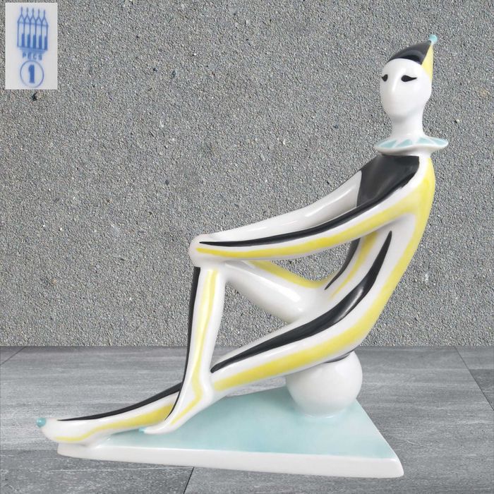 Arlekin Klaun na piłce Zsolnay Török János Węgry lata 60te