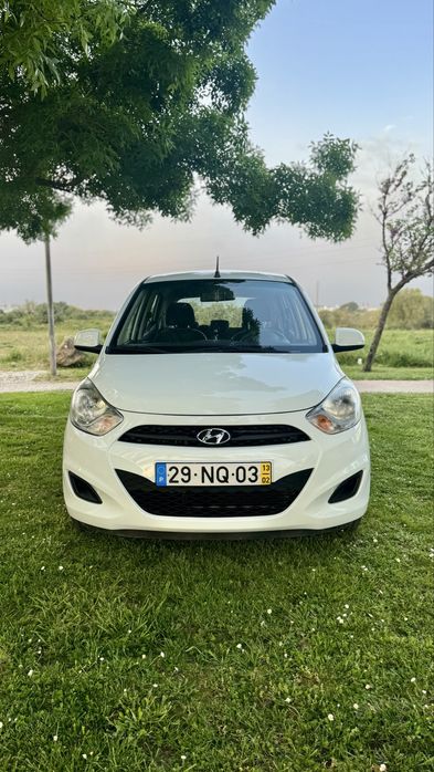 Excelente Oportunidade! • Hyundai i10 1.1  2013 •Rádio Android