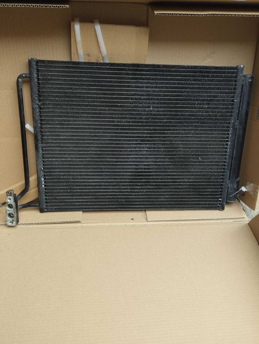 Радіатор кондиціонера бмв х5