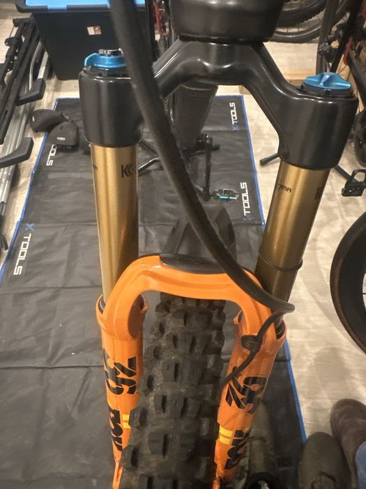 Mondraker Foxy Carbon R 29 2019 M - Fox Float X 2025 NOVO | Magura MT5 | Quadro Garantia 2023