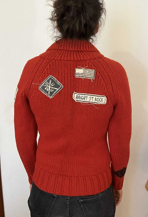 Casaco de lã vermelho