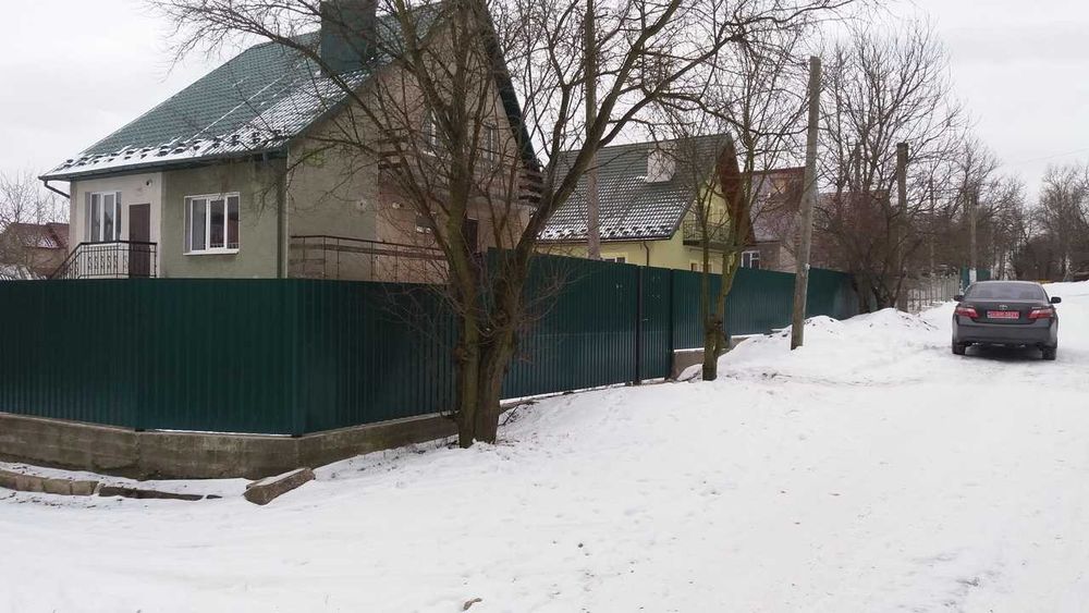 Нежитлові приміщення, площею 98,8 кв. м,  Івано-Франківська  обл.