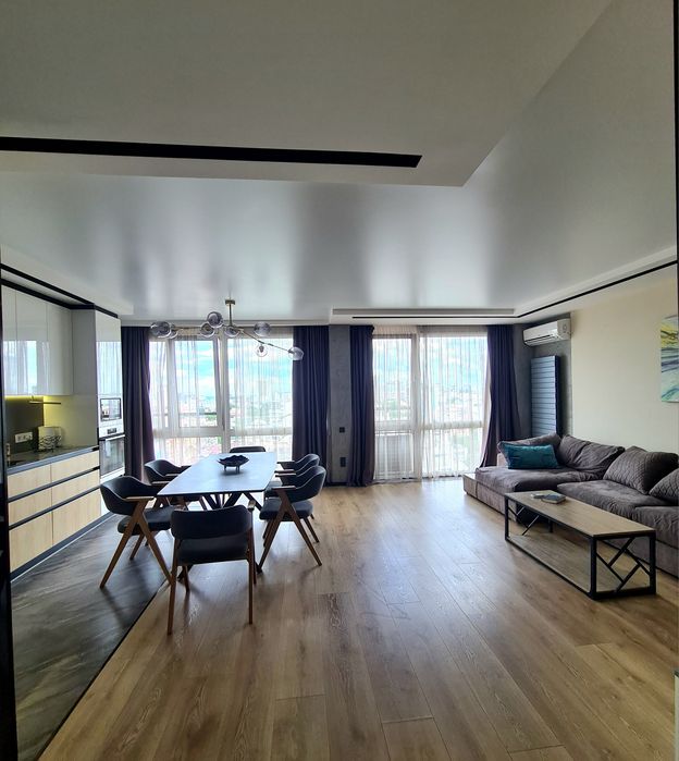 3к квартира в  ЖК,,Hoffmann Haus,,з паркомісцем