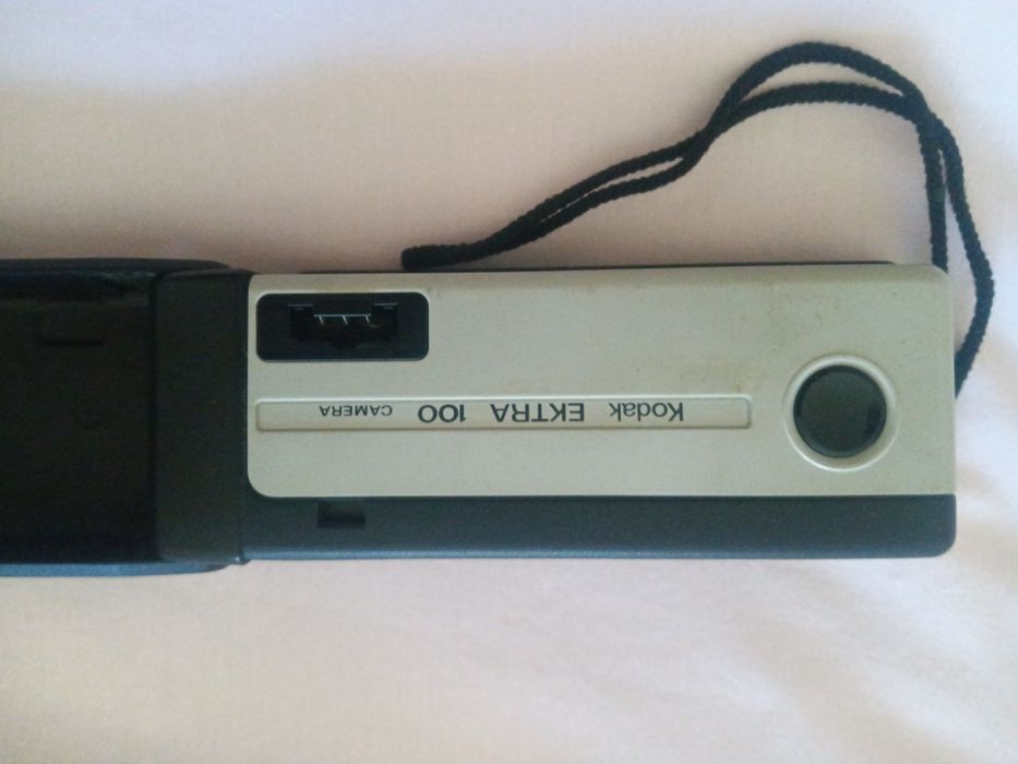 Máquina fotográfica Kodak Extra 100- Excelente estado