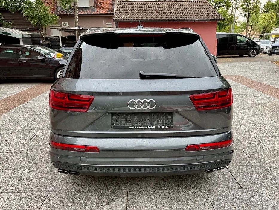 Audi sq7 q7 4m kompletny tył klapa lampy zderzak Europa lz7s