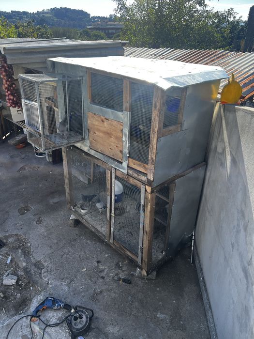 Faço pequenos biscatos de serralharia e se necesario ao domicilio na zona de felgueiras