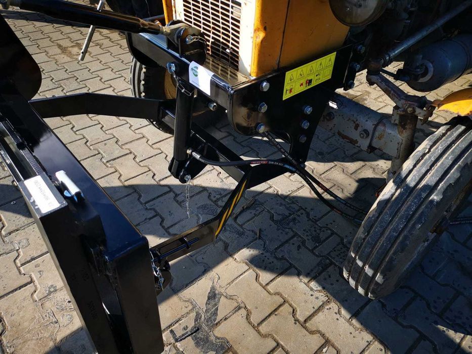 Przedni TUZ do URSUS c360 3P C330 NOWY