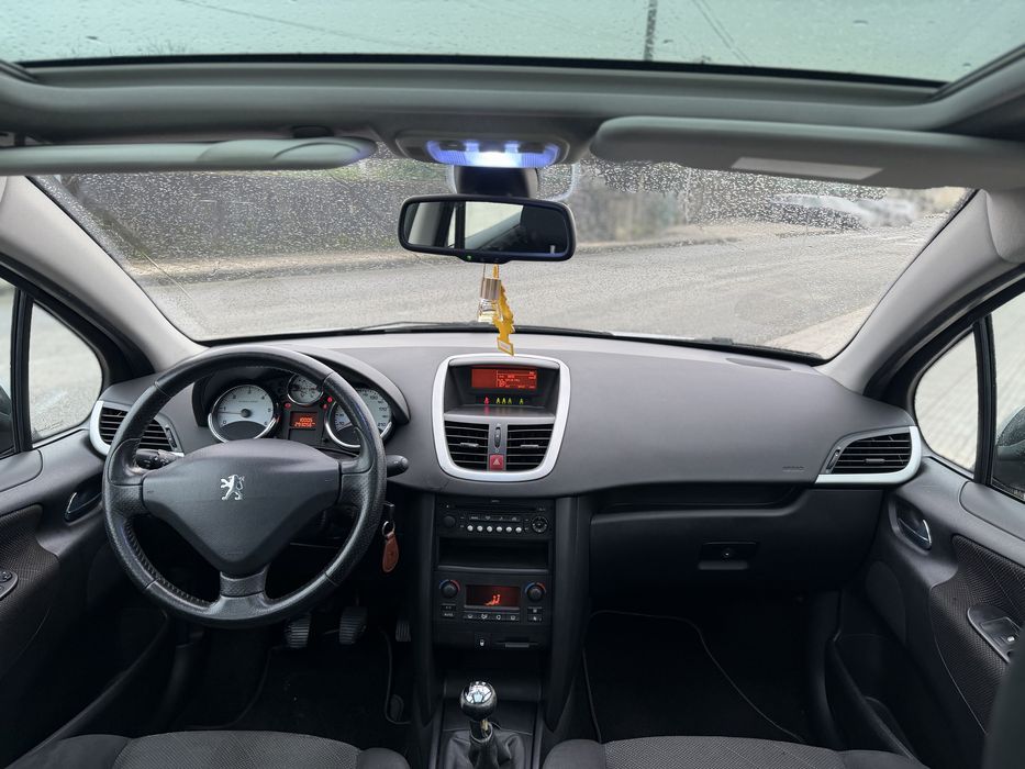 Peugeot 207 sw 1.6hdi