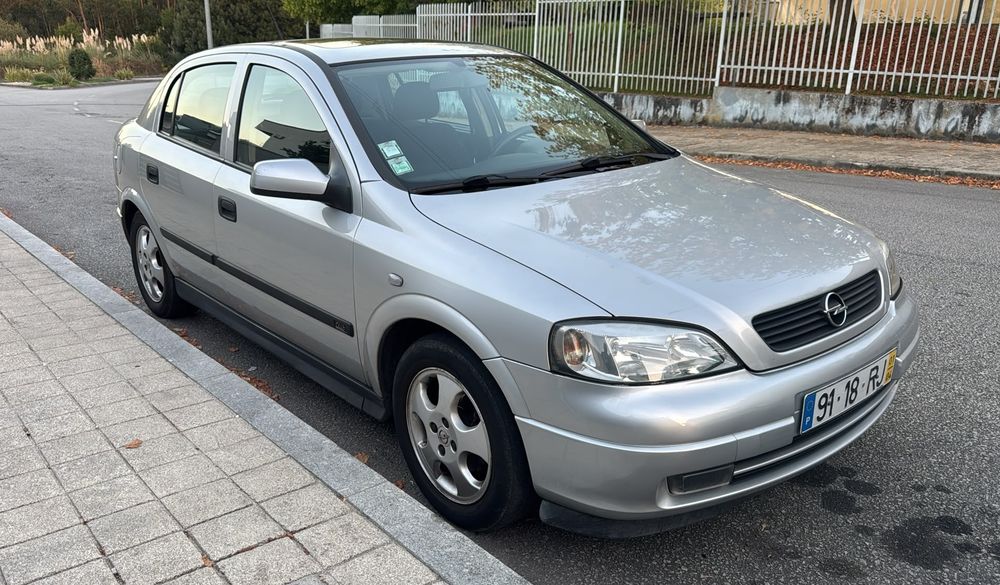 Opel Astra 1.4 Club