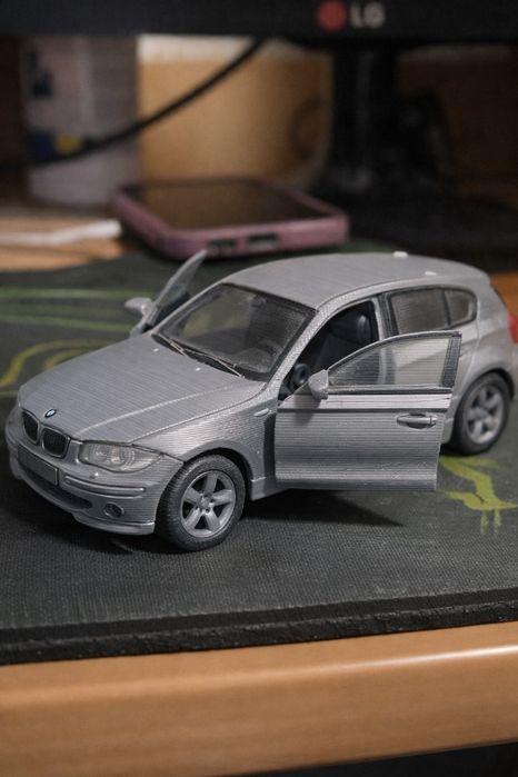 Створення модельних машинок на 3 d принтері