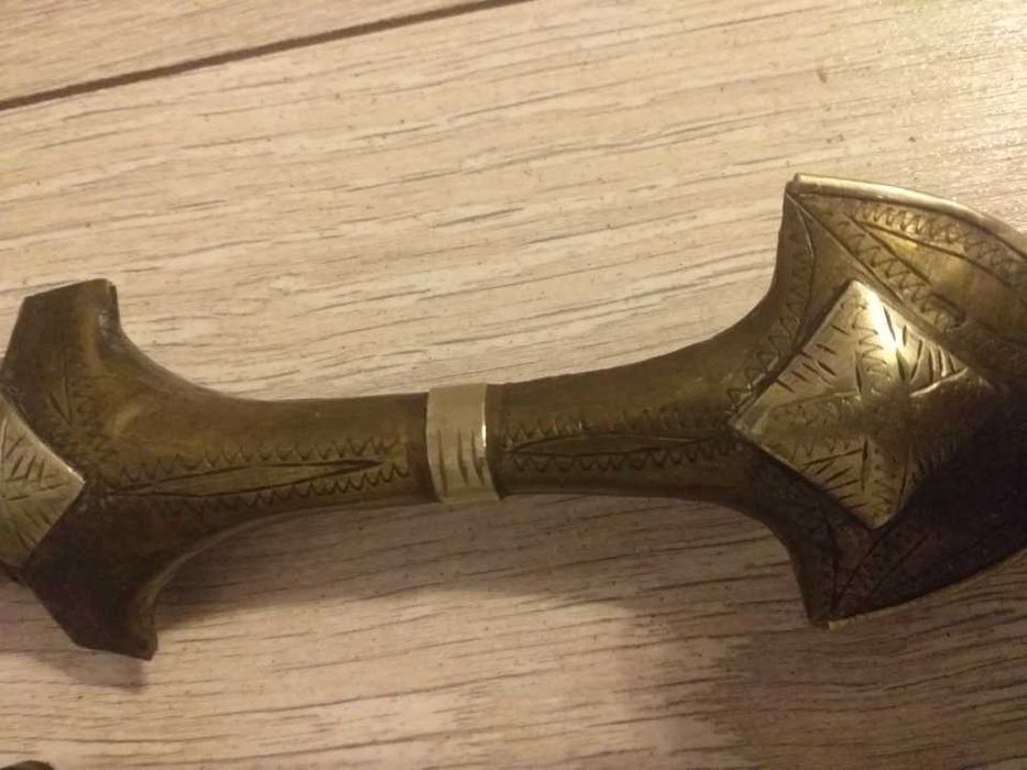 Stary sztylet kindżał