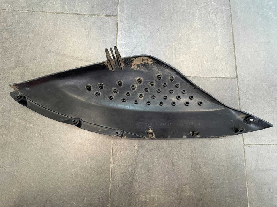 Owiewka Osłona Lewa Dolna Suzuki AY 50 Katana [4832]