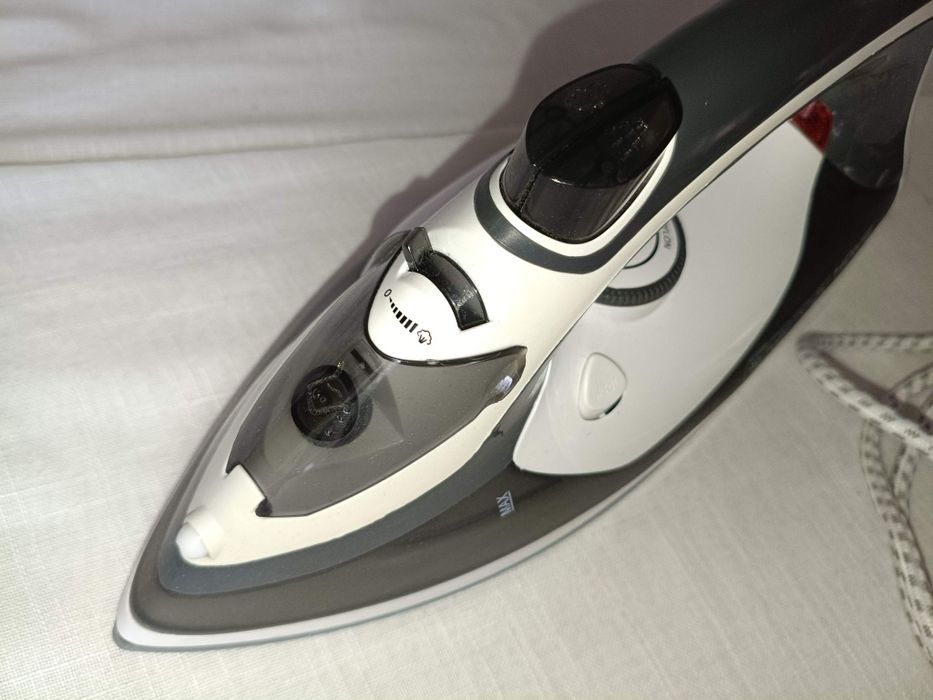 Żelazko parowe 2200 w Home essentiale