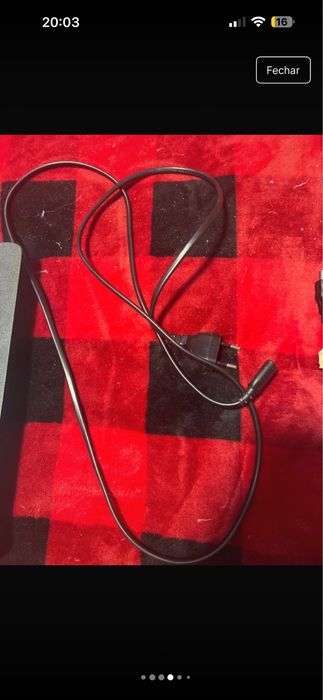 Playstation 4 (com extras)