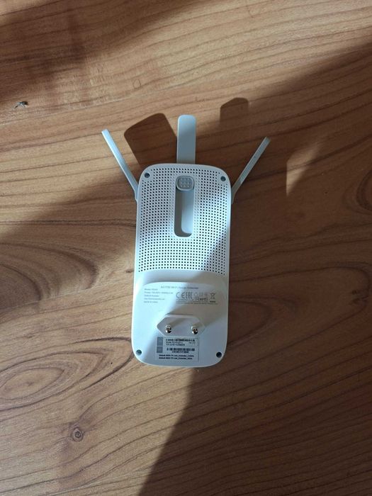 Tp- Link AC1750  Mesh Wi-Fi Extender