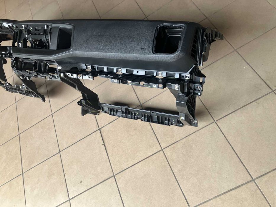 Deska konsola kokpit Airbag Vw Crafter II Lift Man Tge od 2024 do DZIŚ