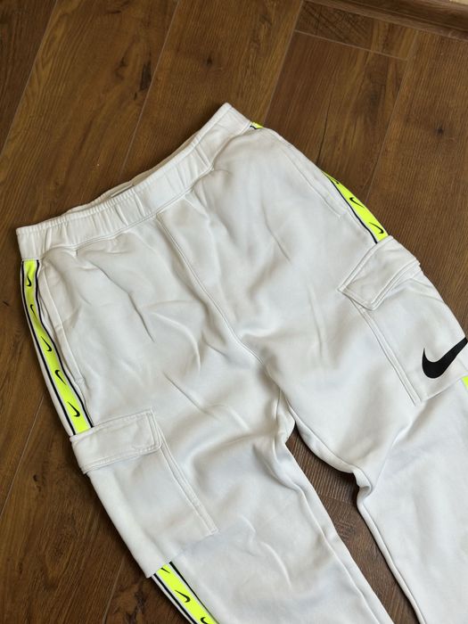 Штани Nike cargo