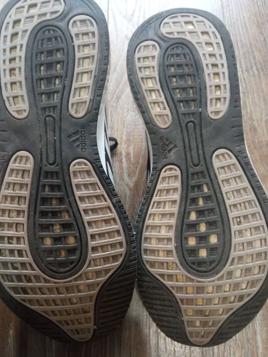 Продам мужскую обувь