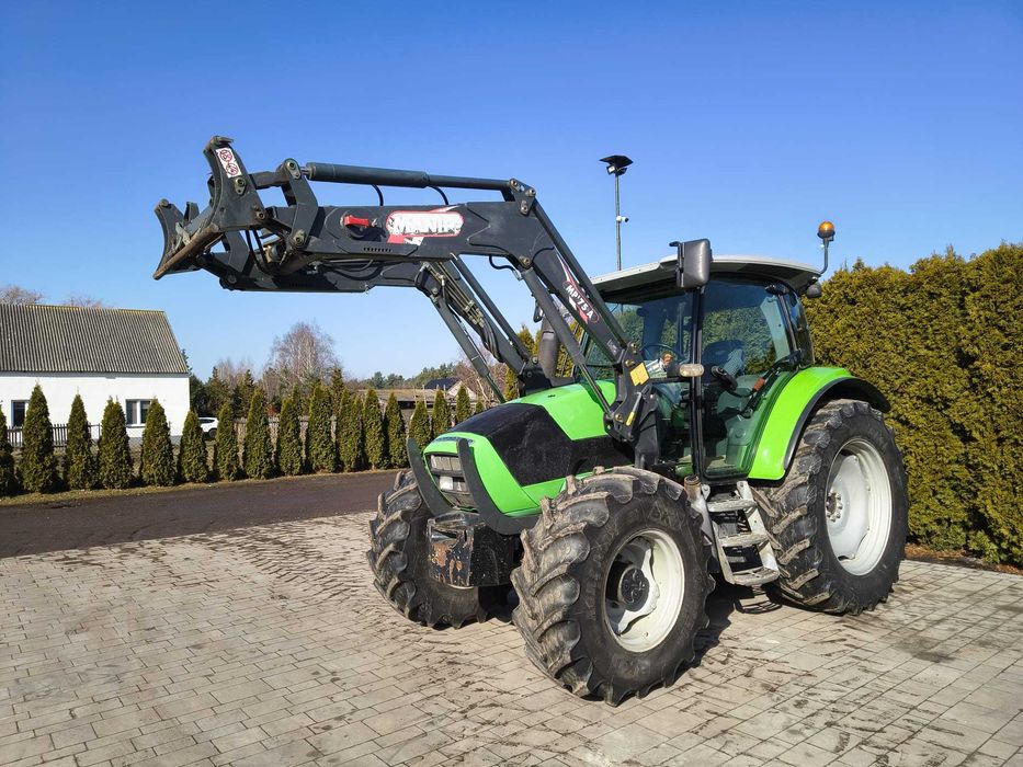 Deutz-Fahr k420 z ładowaczem