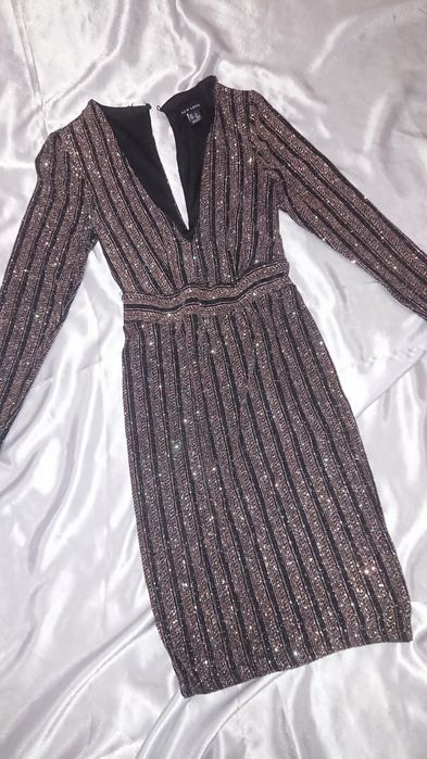 Розкішна сукня плаття розмір S