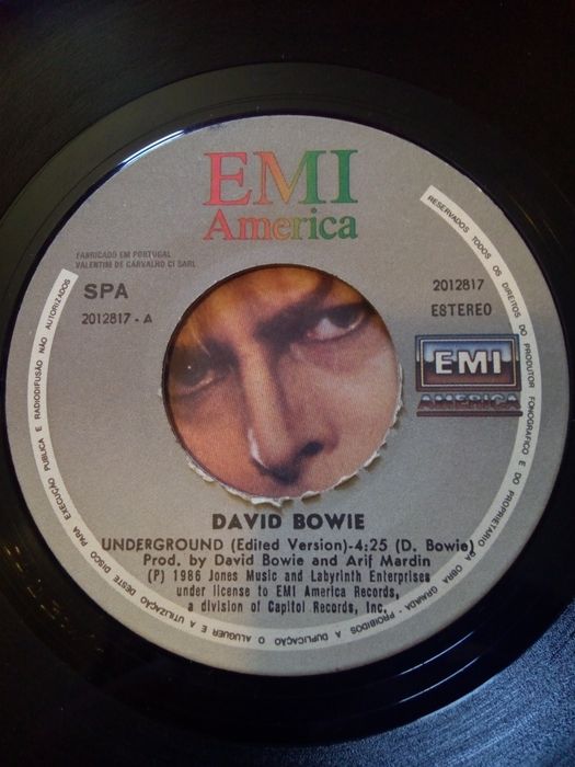 David Bowie - Underground