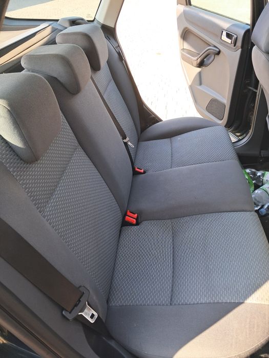 Продается авто Ford Focus 2005г.