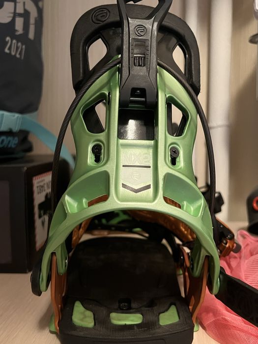 кріплення до  сноуборду Flow NX2, розмір M, rear-entry, стан як нові