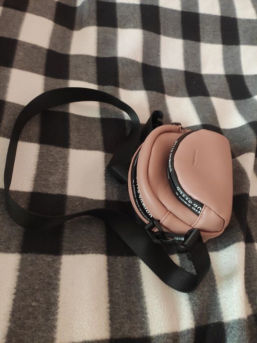 Сумка через плече