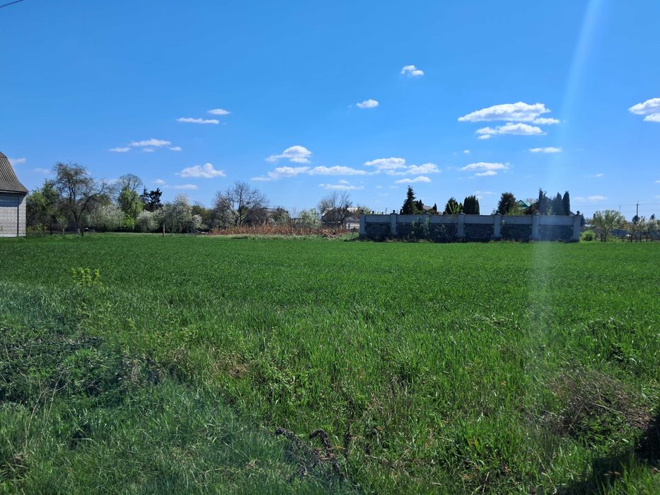 Продам земельну ділянку