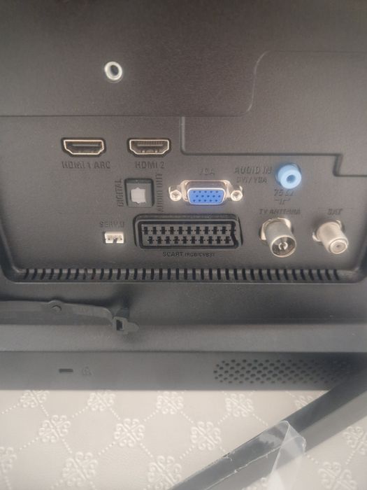 TV Philips 24PHS4304/12 – 24" HD LED com Comando Original