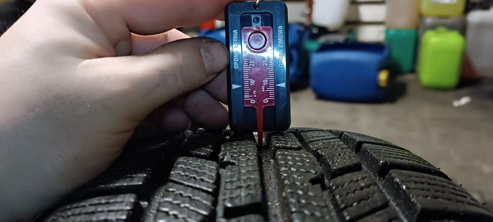 Opony zimowe R13 R14 R15 R16