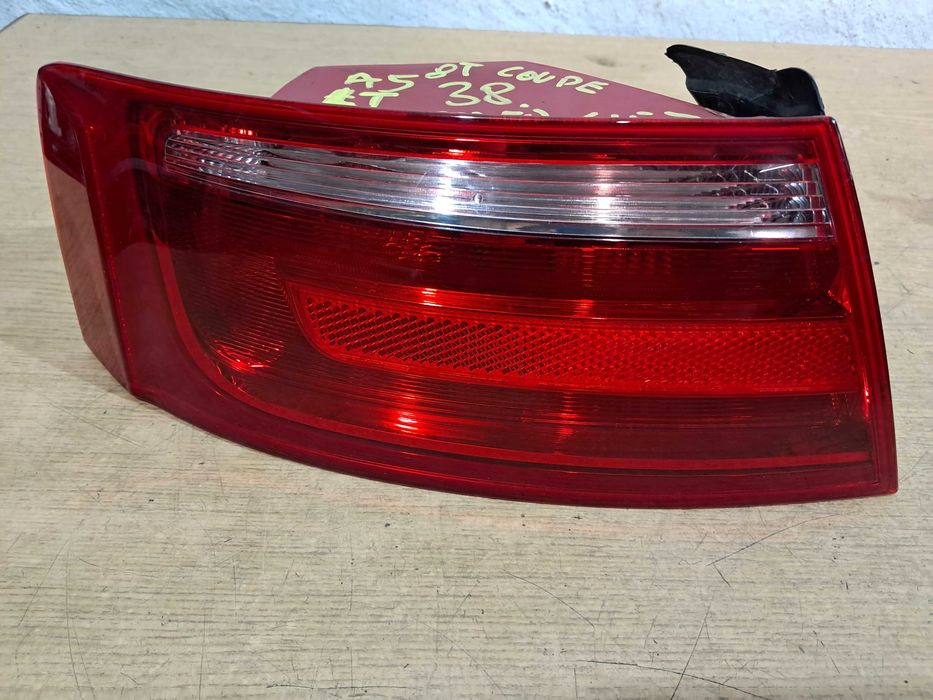 Lampa lewa tylna lewy tył AUDI A5 8T Coupe przed lift