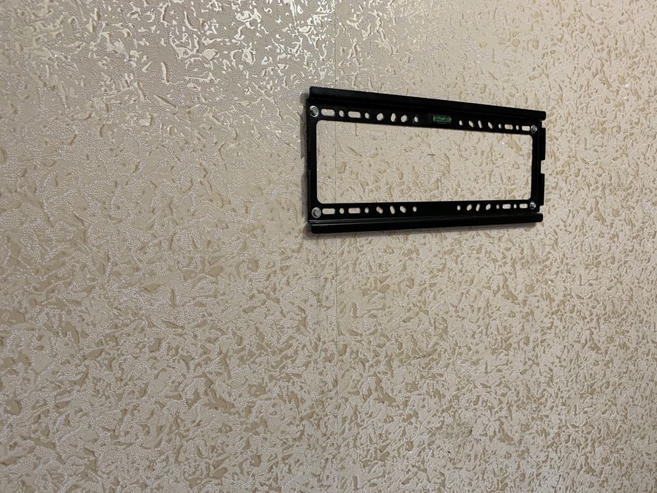 Крепление телевизора настенное монтаж